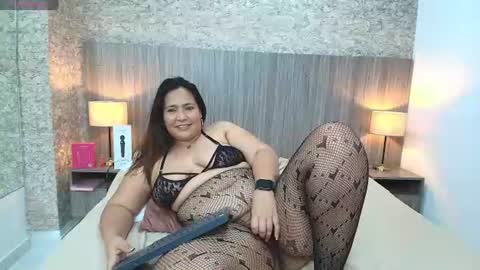 Agata Hernandez online show from 07.13.26