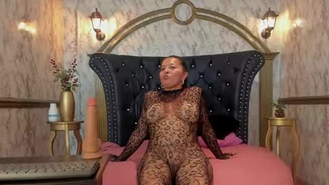 Snapshot of agata_jade chatting on 04.29.26 Agata online show from 04.29.26