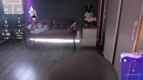 Snapshot of agata_kriste7 chatting on 02.19.25 Agata Kriste online show from 02.19.25