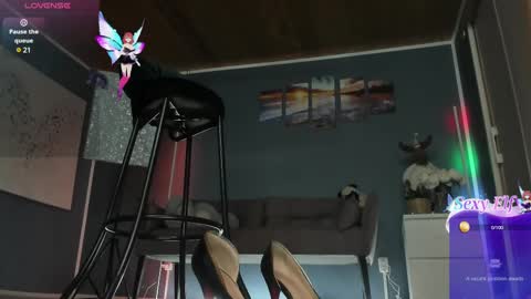 Snapshot of agata_kriste7 chatting on 02.24.25 Agata Kriste online show from 02.24.25