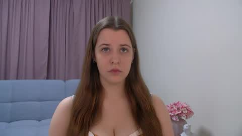 Agata Aisitt online show from 05.13.26