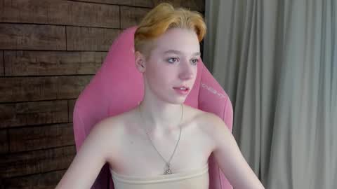 Snapshot of agatagate chatting on 02.08.26 AgataGate online show from 02.08.26