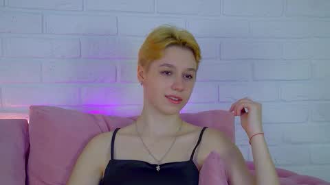 Snapshot of agatagate chatting on 02.21.26 AgataGate online show from 02.21.26