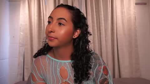 Snapshot of agatha_collinss chatting on 09.17.25 Val inst agatha clls online show from 09.17.25