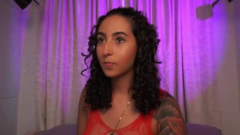 Snapshot of agatha_collinss chatting on 09.23.25 Val inst agatha clls online show from 09.23.25