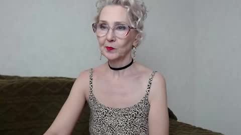 Agatha online show from 02.11.25