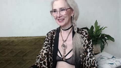 Agatha online show from 03.07.25