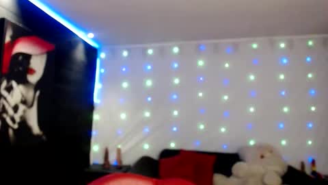 CAROLINA online show from 10.15.25