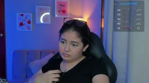 Snapshot of agatha_riccie chatting on 05.09.26 Cat online show from 05.09.26
