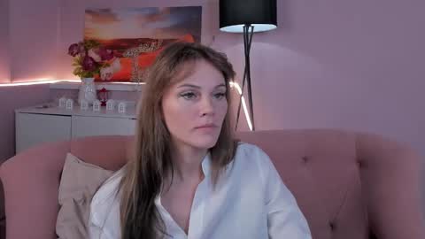 Snapshot of agatha_roose chatting on 02.16.26 Agatha Rose online show from 02.16.26