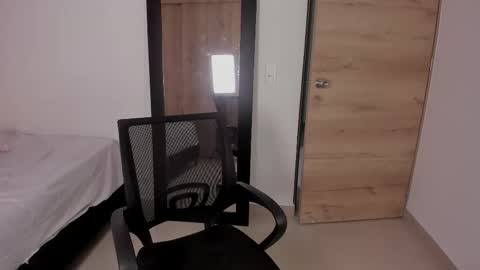 Agatha vixen  online show from 12.16.25