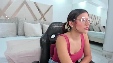 Agatha online show from 04.28.26