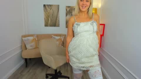 Snapshot of agathaklouin chatting on 02.23.26 Agatha online show from 02.23.26