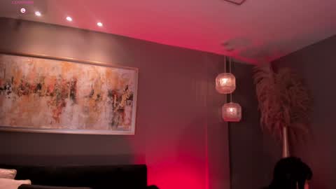 Agatha online show from 01.06.25