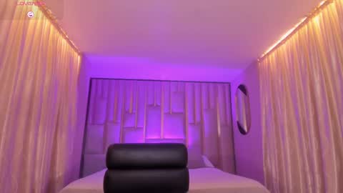 Agatha online show from 03.08.25