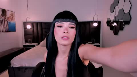 Agatha online show from 04.19.26