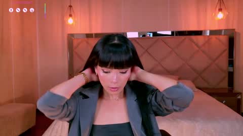 Snapshot of agathakondo chatting on 05.23.26 Agatha online show from 05.23.26