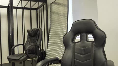 Agelina Lilly Laura online show from 10.07.25