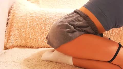 Snapshot of agent_pr0vocateur chatting on 10.18.25 Sasha online show from 10.18.25