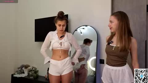 Monica and Bella online show from 06.07.26