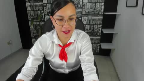 Aghata Moon online show from 12.17.24