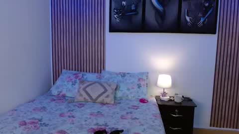 aghata walkerl online show from 03.19.26