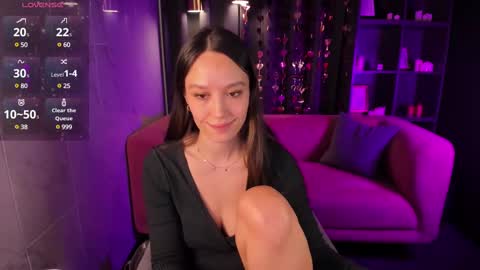 Agnes online show from 02.20.25