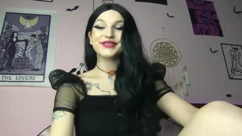 Moon online show from 01.10.25