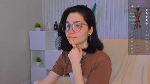 Snapshot of ahgel_love chatting on 12.06.24 Luna MondayTuesdayThursday1am-7am GMTSaturdaySunday 8am-3pm GMT online show from 12.06.24
