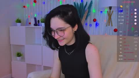 Snapshot of ahgel_love chatting on 12.10.24 Luna MondayTuesdayThursday1am-7am GMTSaturdaySunday 8am-3pm GMT online show from 12.10.24