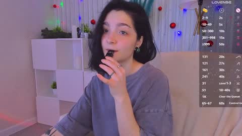 Snapshot of ahgel_love chatting on 12.27.24 Luna MondayTuesdayThursday1am-7am GMTSaturdaySunday 8am-3pm GMT online show from 12.27.24