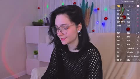Snapshot of ahgel_love chatting on 01.04.25 Luna MondayTuesdayThursday1am-7am GMTSaturdaySunday 8am-3pm GMT online show from 01.04.25
