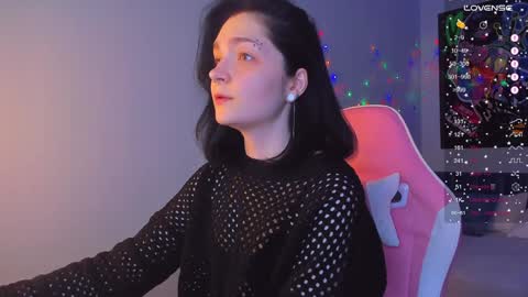 Snapshot of ahgel_love chatting on 01.07.25 Luna MondayTuesdayThursday1am-7am GMTSaturdaySunday 8am-3pm GMT online show from 01.07.25