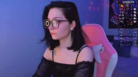 Snapshot of ahgel_love chatting on 01.31.25 Luna MondayTuesdayThursday1am-7am GMTSaturdaySunday 8am-3pm GMT online show from 01.31.25