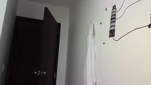 Snapshot of ahntony__69 chatting on 12.12.24 ahntony  69 online show from 12.12.24