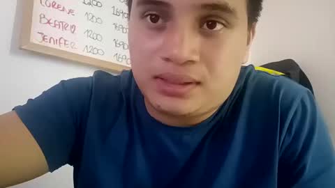 Snapshot of ahntony__69 chatting on 10.19.25 ahntony  69 online show from 10.19.25