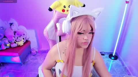 Ahri help me get to 100  online show from 10.05.25