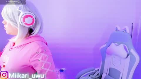 Ahri help me get to 100  online show from 06.26.26