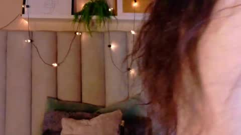 AHSLY online show from 05.03.26