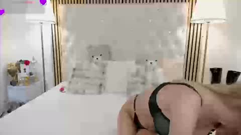 Snapshot of ai_bamby chatting on 03.13.26 Sarah online show from 03.13.26