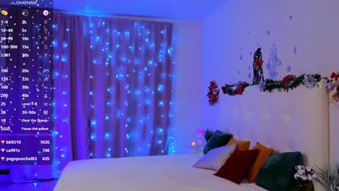 Lexi online show from 12.04.24