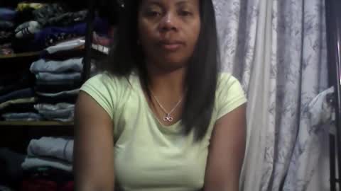 Snapshot of aicha_boobs chatting on 09.12.25 Aicha boobs online show from 09.12.25