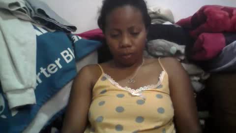Snapshot of aicha_boobs chatting on 03.17.26 Aicha boobs online show from 03.17.26