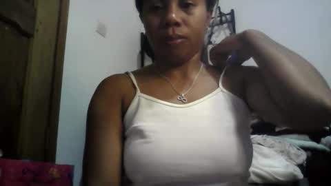 Snapshot of aicha_boobs chatting on 04.14.26 Aicha boobs online show from 04.14.26