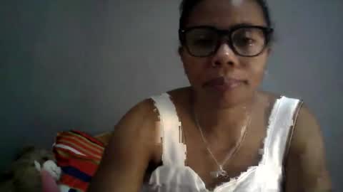 Snapshot of aicha_boobs chatting on 04.19.26 Aicha boobs online show from 04.19.26