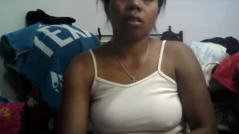 Snapshot of aicha_boobs chatting on 05.20.26 Aicha boobs online show from 05.20.26