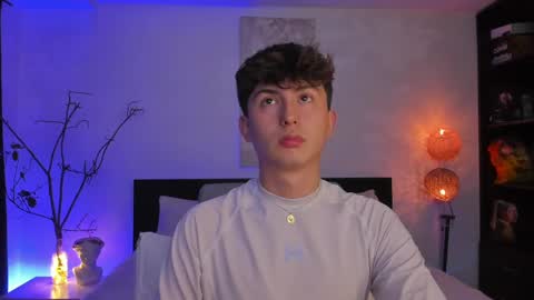 A H  online show from 02.24.25