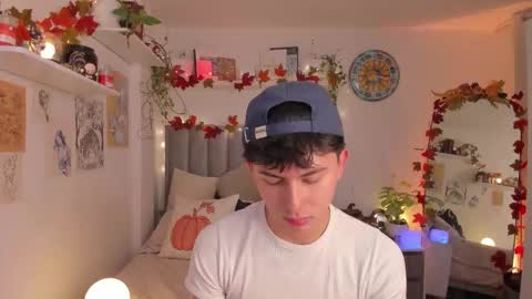 A H  online show from 10.18.25