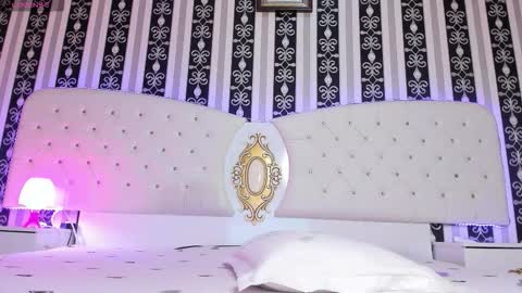 aidasina online show from 09.16.25