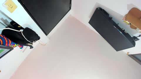 Aiden Brites online show from 01.04.25